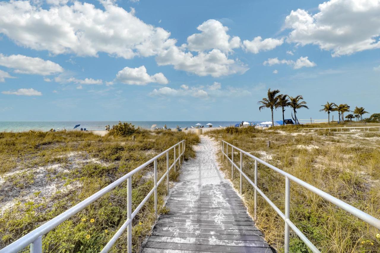 The Palm Condos St. Pete Beach Exterior photo